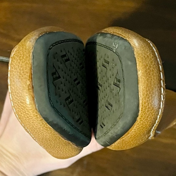 Adrienne Vittadini Leather Loafers | Tan Square Toe Flats | Size 8 - Picture 4 of 9